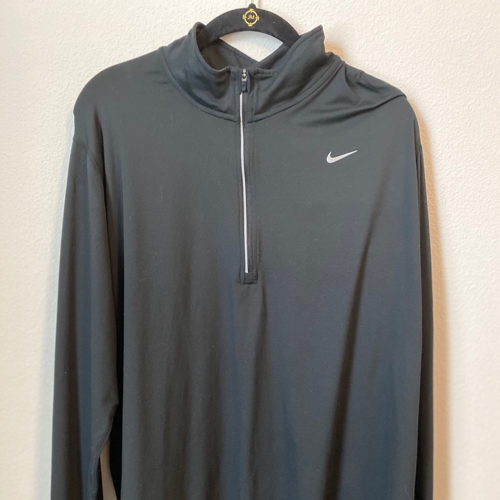 Nike Women’s Dri Fit Running Top Size 2X